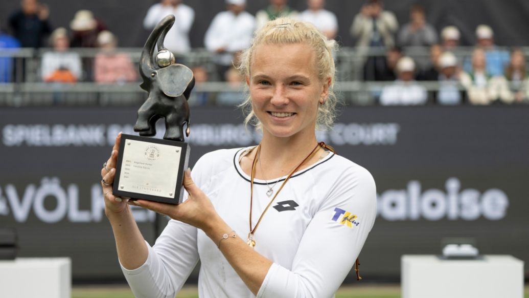 Katerina Siniakova ist die Siegerin der von Porsche unterstützten Bad